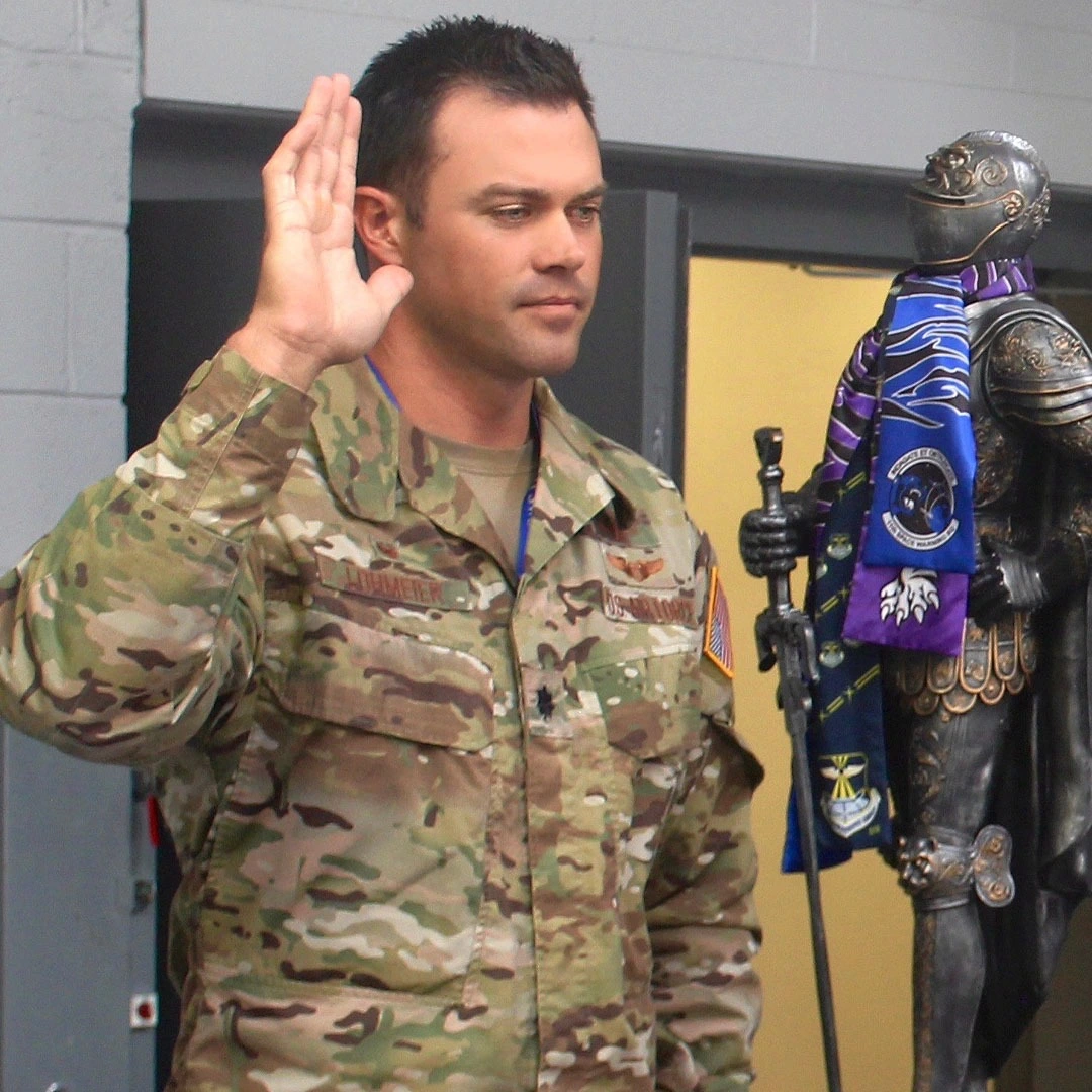 soldier saluting